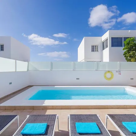 Marisol Playa Blanca (Lanzarote)