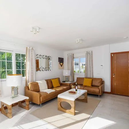 Villa Marisol *